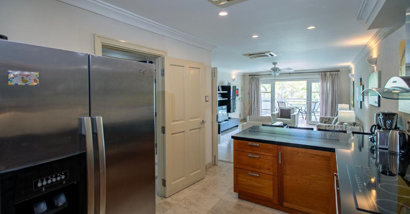Waterside 303 open kitchen