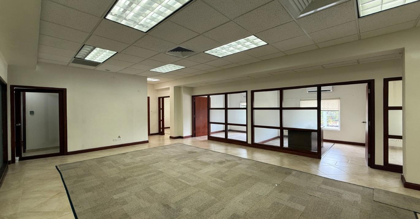 beach house office space