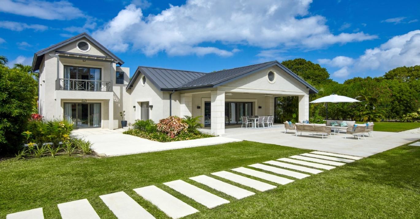 buttsbury court sunny external