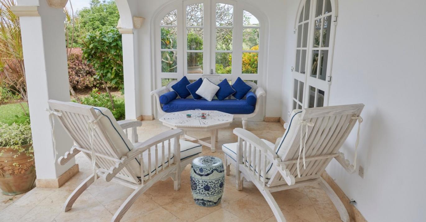 cuckooland cottage patio