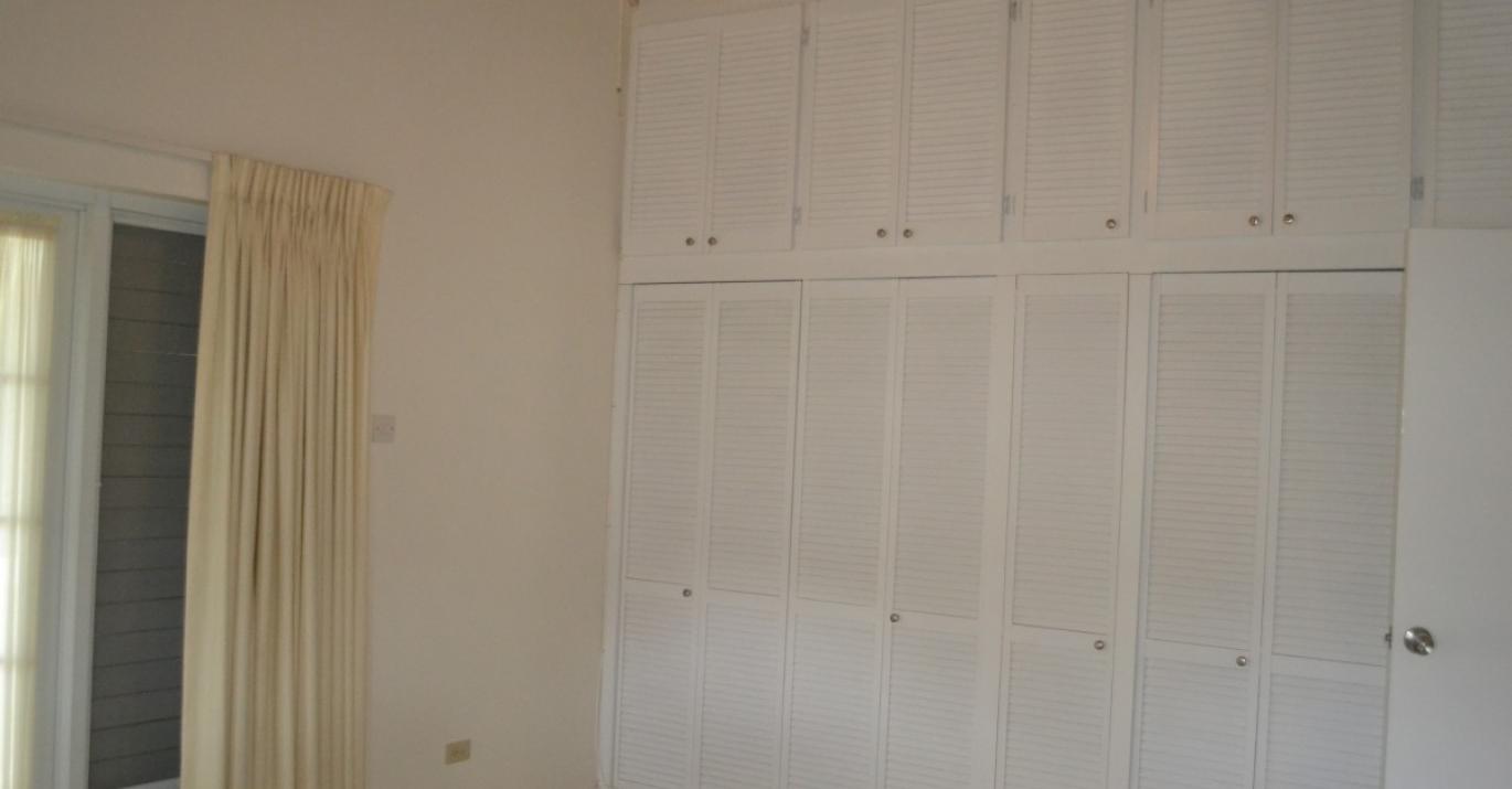kasaka ample storage