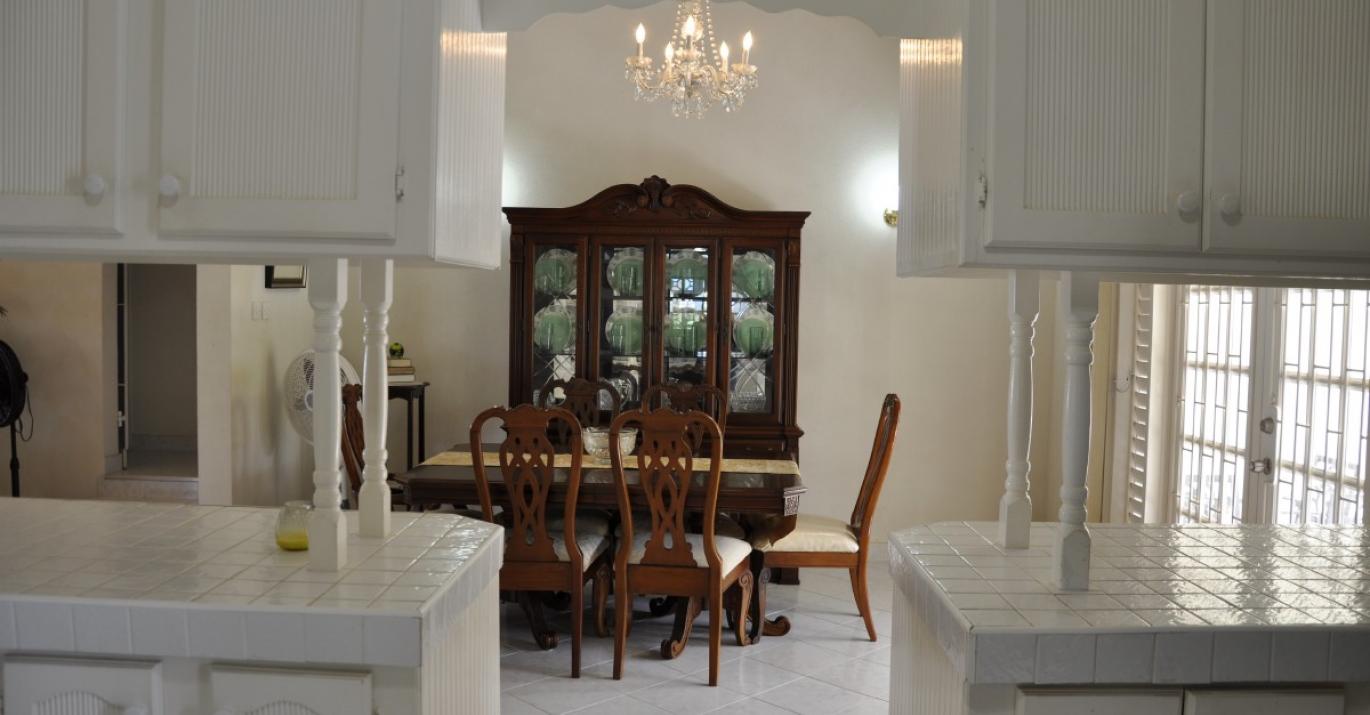 maynards 185 kitchen to dining