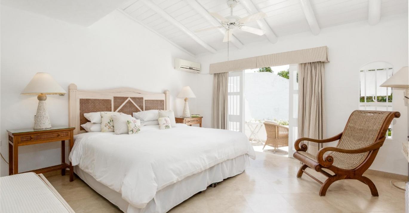 nutmeg master bedroom