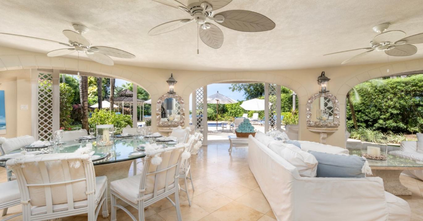 sandalo living and dining room