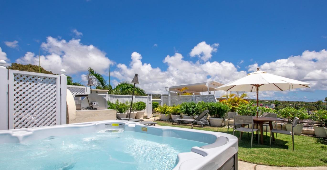 schooner bay 401 hot tub