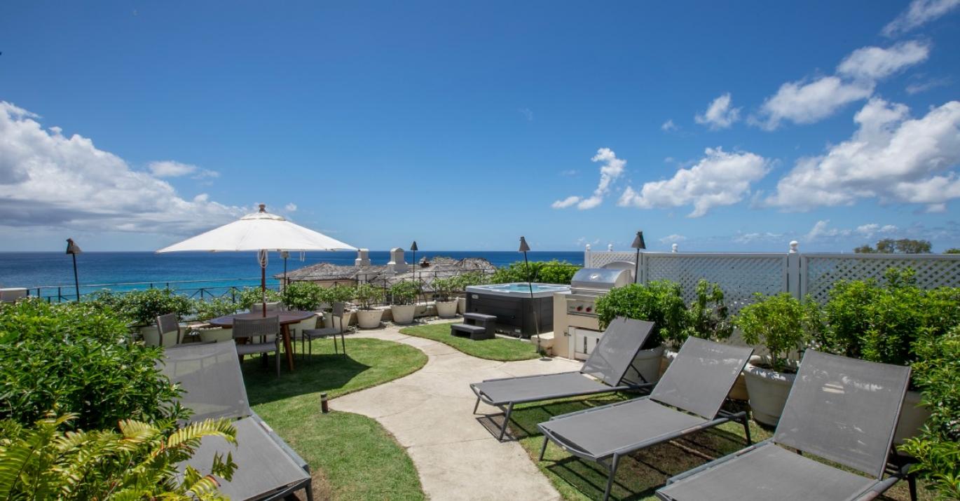 schooner bay 401 roofdeck seaviews