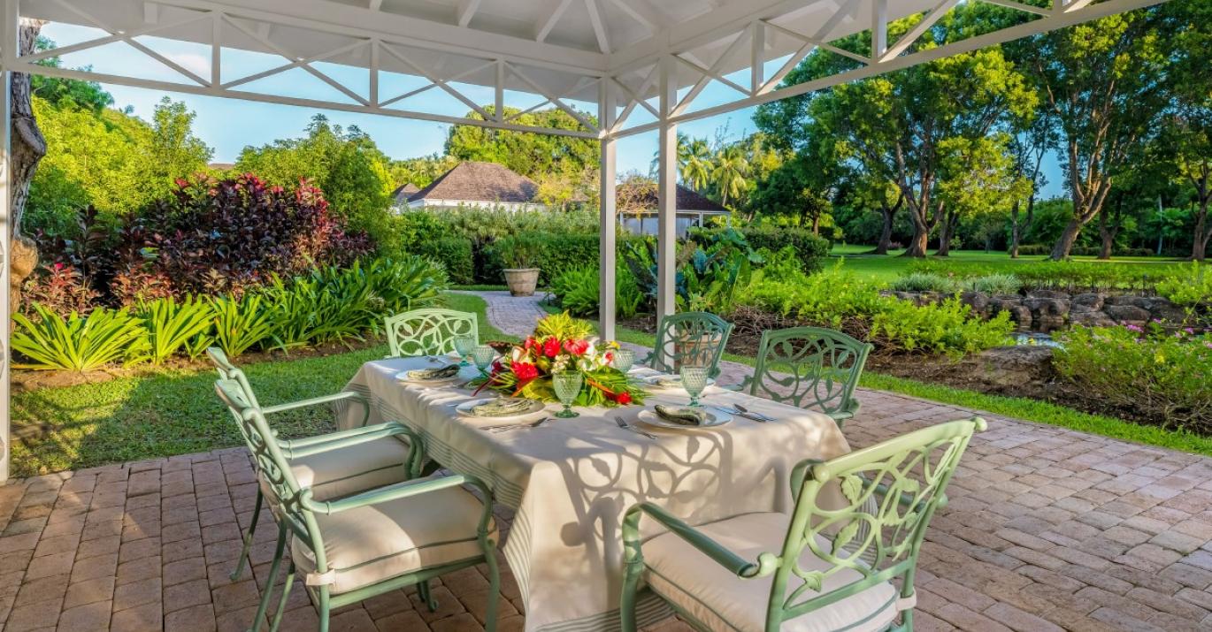 second thought outdoor dining