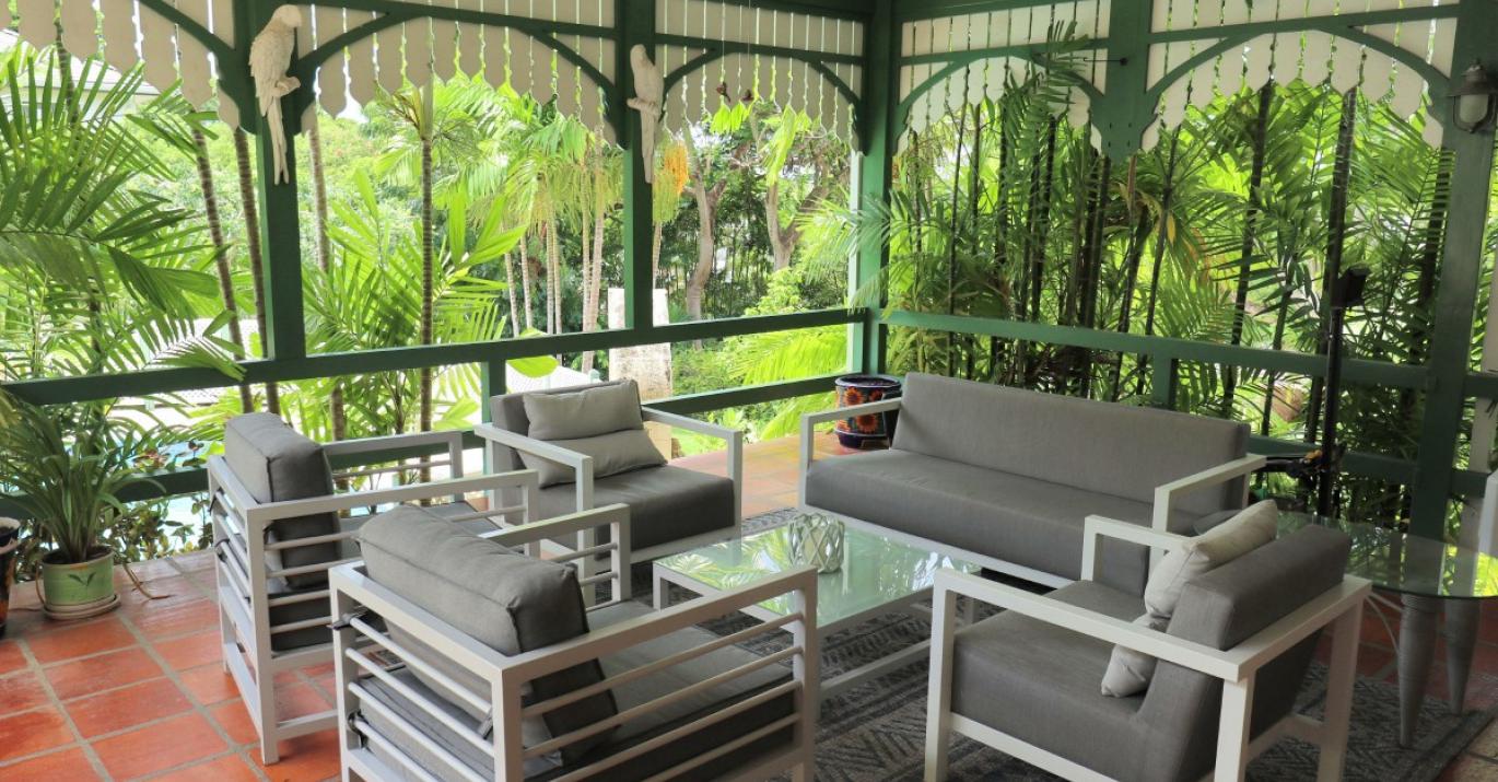 sunset 32 covered terrace