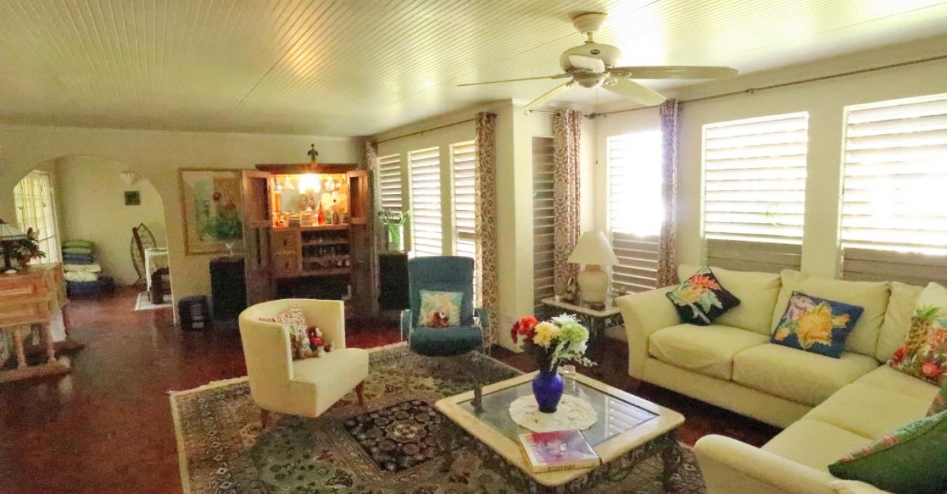 sunset ridge 32 living room
