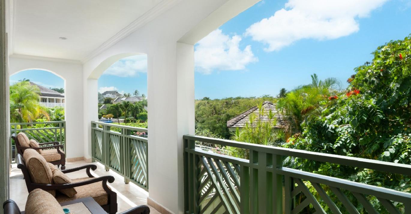 sweet bedroom balcony